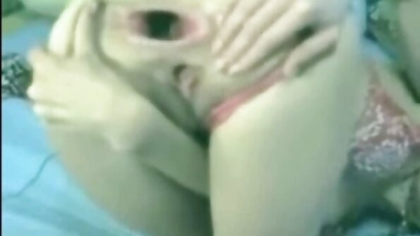 ไก่ใหญ่เจาะคู่เพศสัมพันธ์กับ Kagney Linn Karter